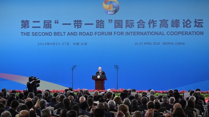 Путин: Украина должна прекратить политические фокусы или останется без газа