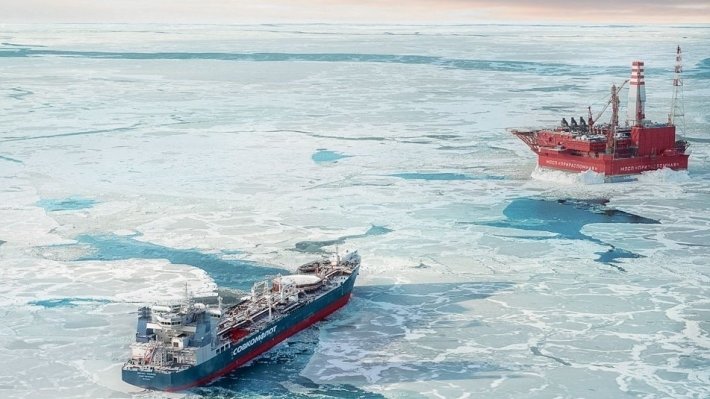 Скептическое отношение США к изменению климата укрепило лидерство РФ в Арктике 