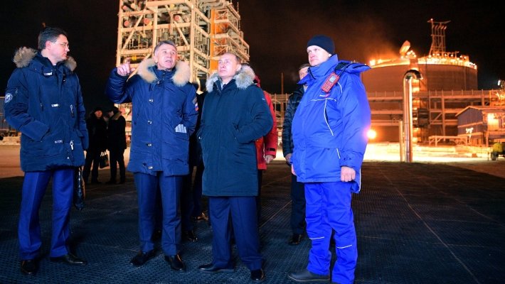 Реализуя "азиатский" план, Россия укрепит свои позиции энергетической сверхдержавы