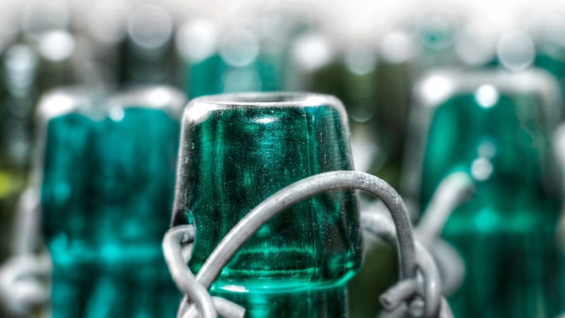 Жители РФ получат вознаграждения за сдачу тар из стекла, пластика и алюминия