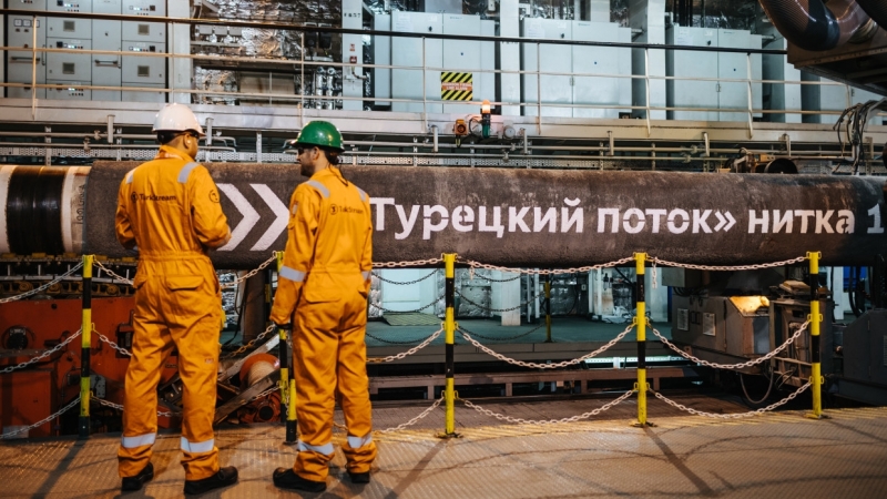 "Газпром" начал поставлять Венгрии газ из "Турецкого потока" в обход Украины