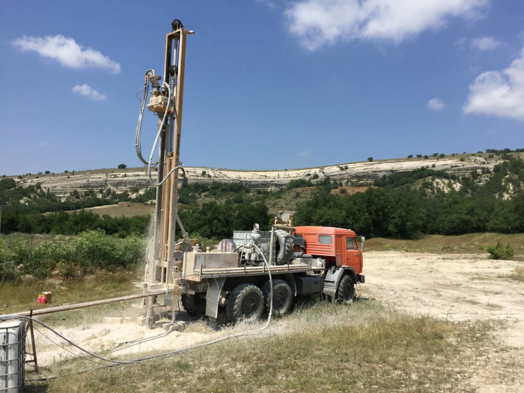 Как пробурить скважину в Крыму