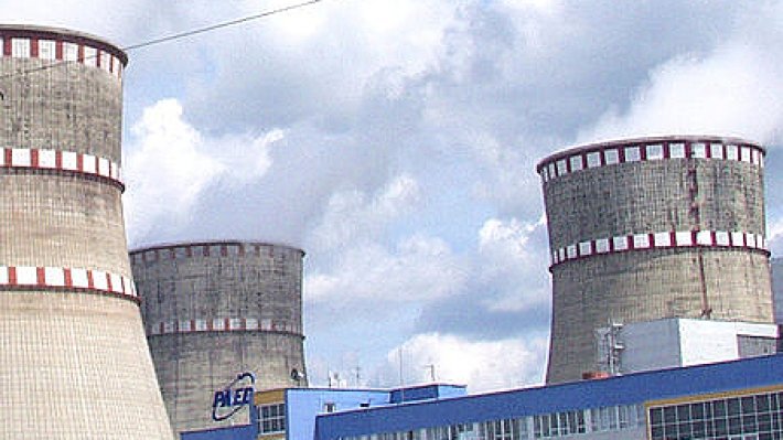 В Киеве назвали причины отключения третьего энергоблока Ровенской АЭС